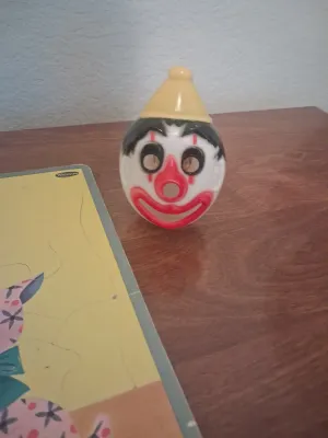 VINTAGE CLOWN FLASHLIGHT, LAMB CHOPS PUPPETS AND PRESCHOOL PUZZLE