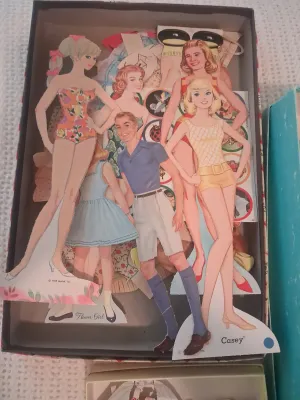 BOY & GIRL PAPER DOLLS WITH CLOTHES AND ACCESSORIES