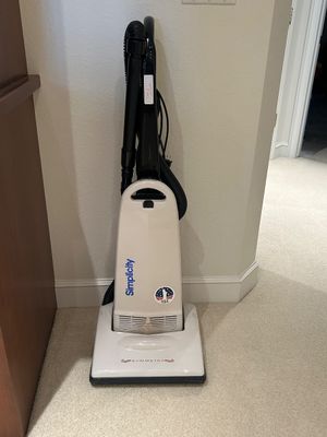 SIMPLICITY SYMMETRY VACUUM CLEANER WITH ACCESSORIES
