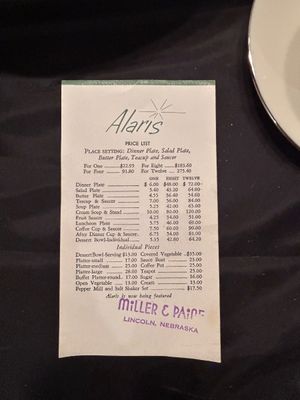LENOX ALARIS DINNERWARE SET