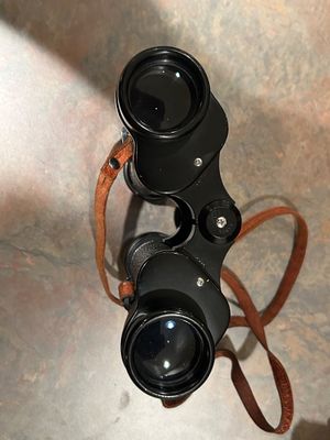MAYFLOWER BINOCULARS & GE LIGHT METER WITH CASES