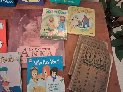 CLASSIC CHILDREN'S BOOKS, MULTIPLE DR. SUESS AND OTHER LOVED ONES