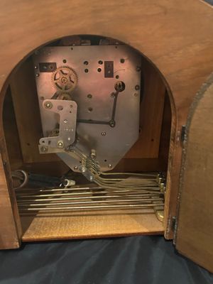 VINTAGE SETH THOMAS ELECTRIC CLOCK