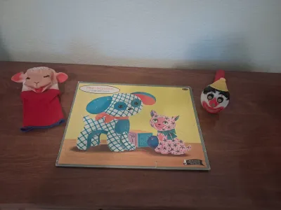 VINTAGE CLOWN FLASHLIGHT, LAMB CHOPS PUPPETS AND PRESCHOOL PUZZLE