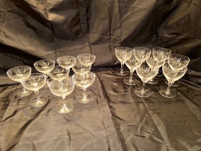LARGE AND SMALL STEMMED GLASSES