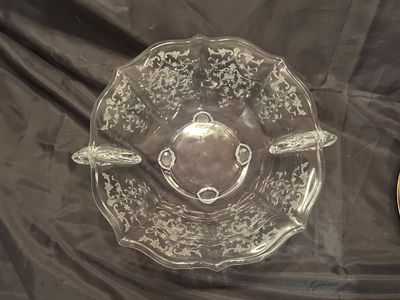 LARGE SET OF VINTAGE FOSTORIA NAVERRE PATTERN DEPRESSION GLASS