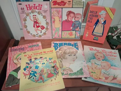 BUFFY, HEIDI, BARBIE PAPERDOLLS! WHAT A SMALL WORLD!