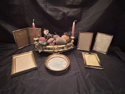 HOME DECOR