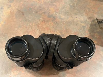 TASCO ZIP 2004 BINOCULARS WITH CASE AND ACCESSORIES
