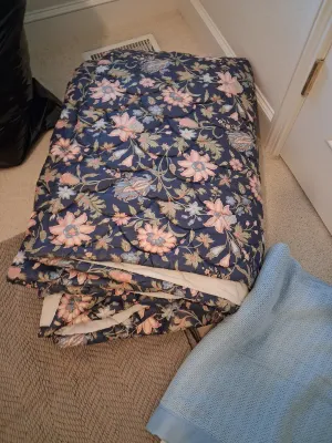 POTTERY BARN THROW BLANKET, QUEEN COMFORTER