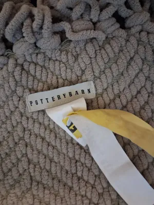 POTTERY BARN THROW BLANKET, QUEEN COMFORTER