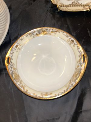 LENNOX SERVING BOWL, CALIFORNIA USA SOUP TAURINE WITH LADEL AND MORE