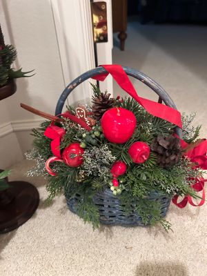 CHRISTMAS DECOR
