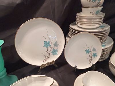 ROYAL JACKSON, BRYN MAWR SET OF DISHES