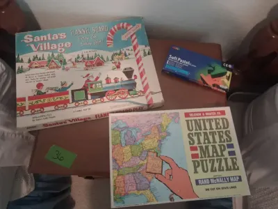 SANTA VILLAGE FLANNEL BOARD, UNITED STATES MAP PUZZLE AND SOFT PASTEL