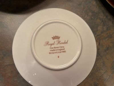 ROYAL KENDAL FINE BONE CHINA PLATES,, GREEN & RED COLORED WATER GOBLETS AND PLATES & MORE