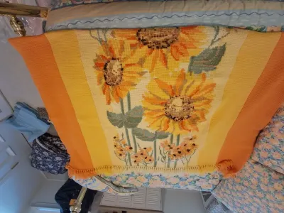 HAND MADE CROCHETED SUNFLOWER THROW BLANKET
