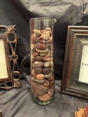 WOODEN HOME DECOR WITH LITTLE SOMBRERO LID FLIPPING MEN