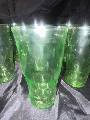GREEN URANIUM DEPRESSION GLASS