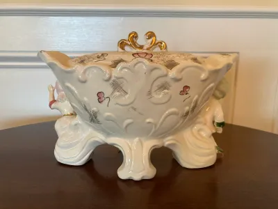 Vintage Royal Sealy Porcelain Covered Bowl