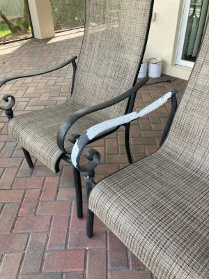 Outdoor Patio Table and 6 Chairs (2 swivel)