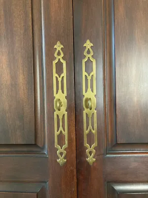 Henkel Harris Entertainment Armoire