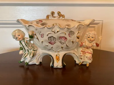 Vintage Royal Sealy Porcelain Covered Bowl