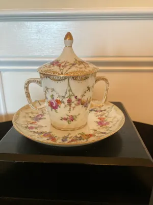 Set of 3 Vintage Porcelain Handled cups w/lids & Saucers