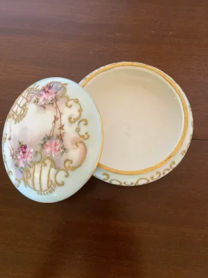 T & V Limoges Vanity Box (Made in France)