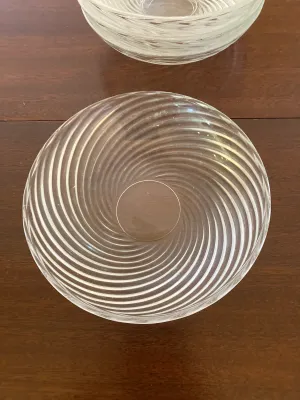 Set of 4 Clear Glass Decorative Bowls with Swirl Pattern