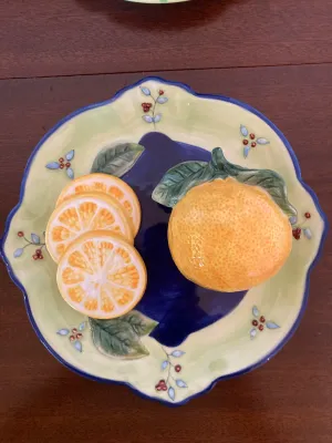 Vintage 3D Bella Casa Plate Set (4)