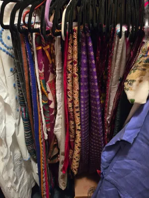 Sale Photo Thumbnail #351