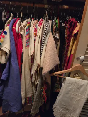 Sale Photo Thumbnail #345