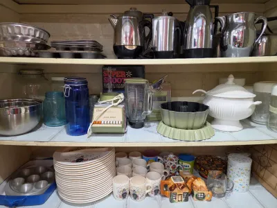 Sale Photo Thumbnail #383