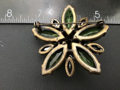 Vintage Fashion Brooch