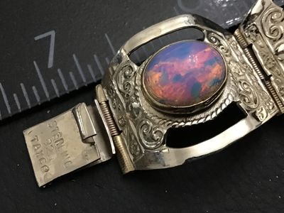 Taxco Sterling Silver Glass Opal Cabachon Link Bracelet