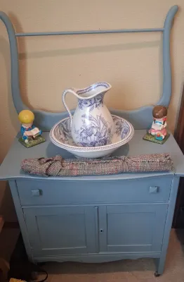 Sale Photo Thumbnail #3