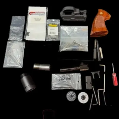 LH-148-FA2 - Assorted Firearm Parts & Accessories - S&W Grip, .357 SIG Barrel, Glock & Remington 
