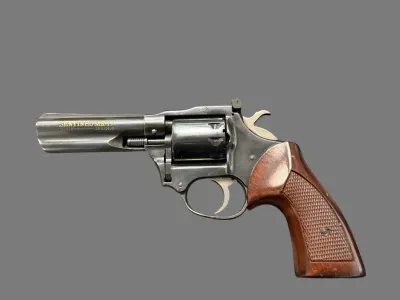 LH104FA1 - High Standard Sentinel Mark IV .22 Magnum Double-Action Revolver with Case