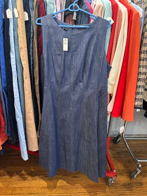 Sale Photo Thumbnail #456