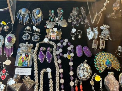 Sale Photo Thumbnail #49