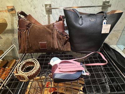 Sale Photo Thumbnail #418