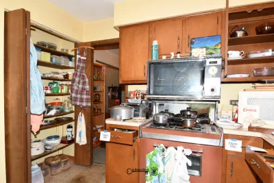 05 kitchen 4