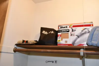 09 bedroom c 81
