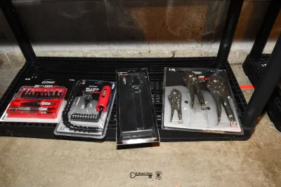 13 garage 76