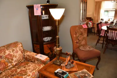 02 living room 245