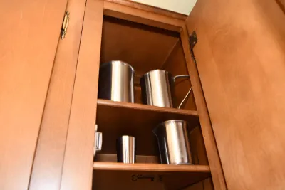 05 kitchen 136