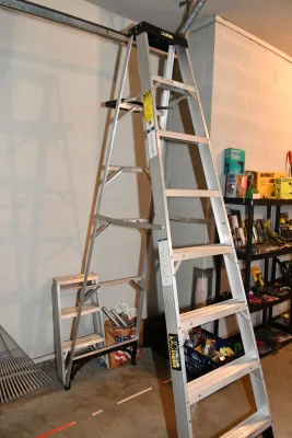 13 garage 56