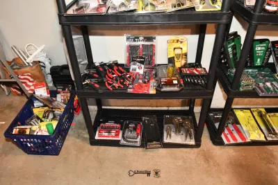 13 garage 61
