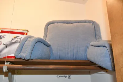 09 bedroom c 82